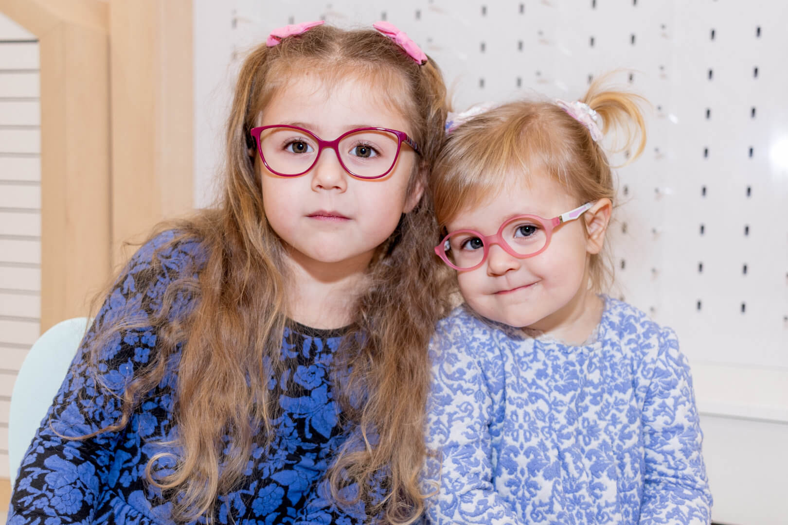 dzieci w okularach Dr OKO